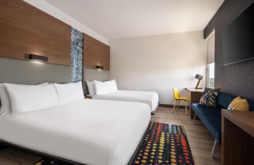 Beachwood Hotel | Aloft Beachwood