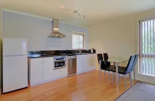 Strahan Apartment | Aloft Boutique Accommodation