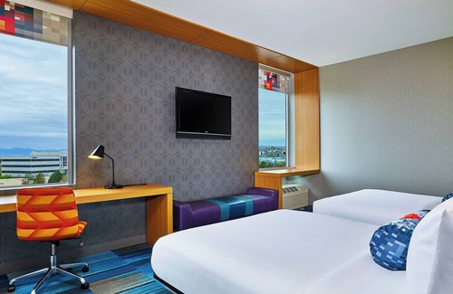 Aurora Hotel | Aloft Denver Airport at Gateway Park
