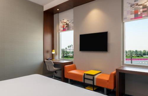 Dubai World Central Hotel | Aloft Dubai South