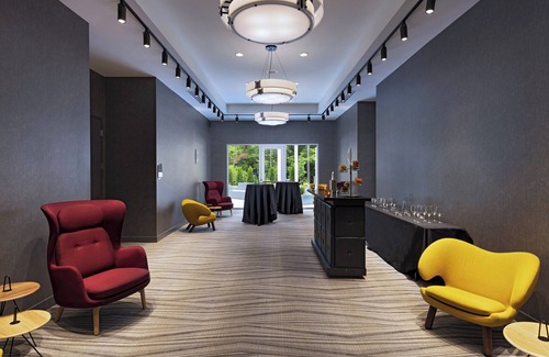 Ferndale Hotel | Aloft Little Rock West