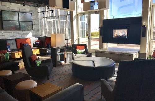 Plano Hotel | Aloft Plano