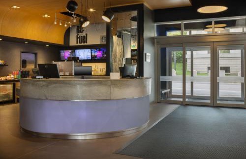 Capitol Hill Hotel | Aloft Tallahassee Downtown
