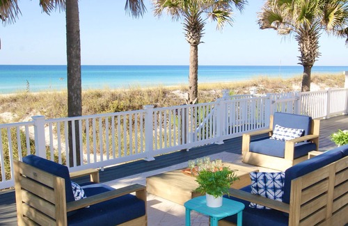 Bahama Beach House | 🌴ALOHA BEACH HOUSE RETREAT🌴Hot tub,SAUNA, Cold plunge,GAME ROOM,Putting green.