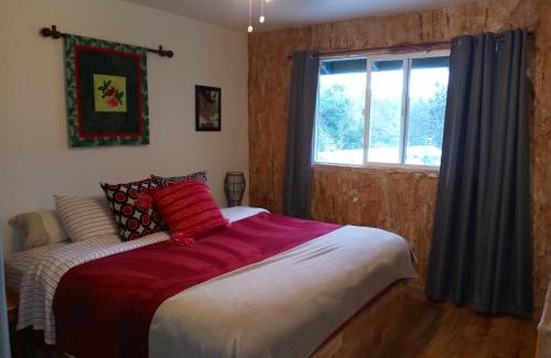 Volcano Bed & Breakfast | Aloha Crater Lodge