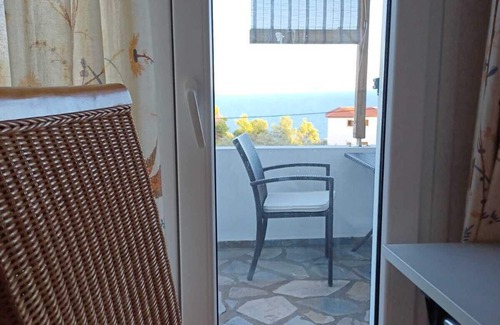 Patitiri Apartment | Aloniro - Studio 1