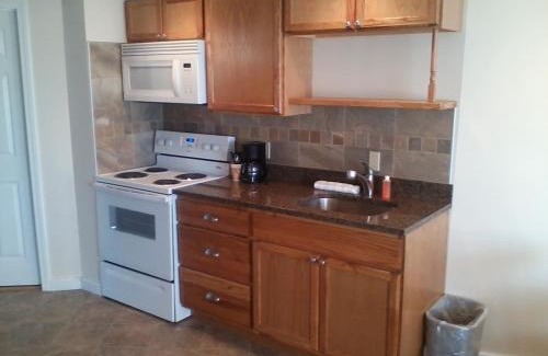 Old Orchard Beach Hotel | Alouette Sunrise Suites
