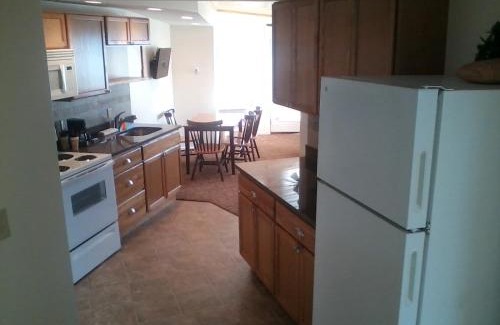 Old Orchard Beach Hotel | Alouette Sunrise Suites
