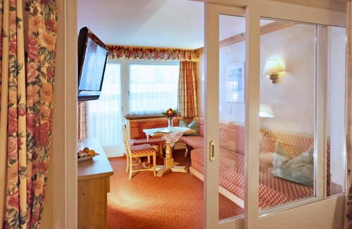 Hintertux Hotel | Alpenbad Hotel Hohenhaus