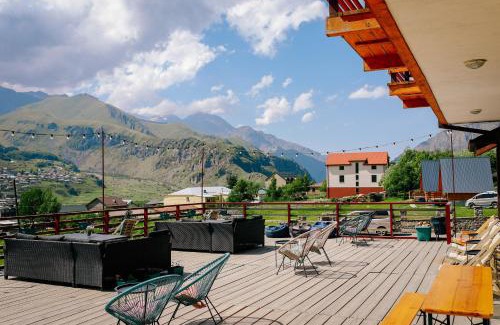 Gergeti Hotel | Alpenhaus Kazbegi Hotel & Restaurant
