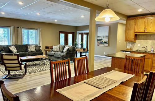 Jasper East House | Alpine Adventure at Jasper East Gates