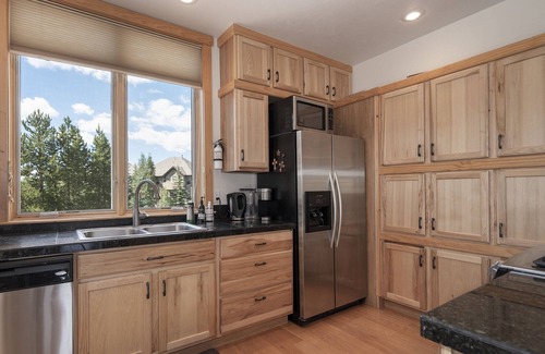Winter Park House | Alpine Charm in Downtown Winter Park - Free Views