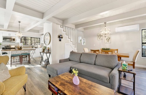 Sugarloaf Cabin | Alpine Cottage Big Bear~ Cozy Family Retreat~