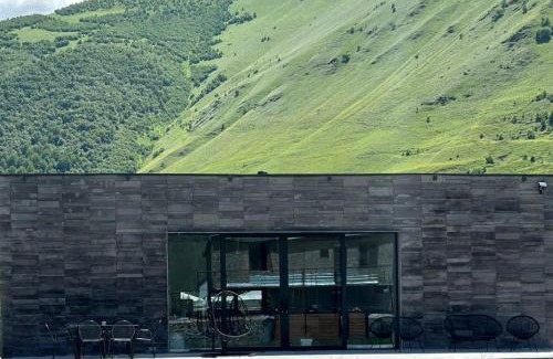Ach'khoti Villa | Alpine Escape Kazbegi