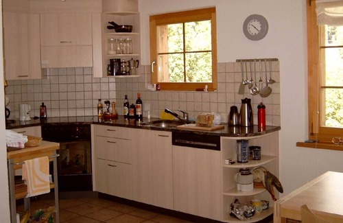 Kandersteg Apartment | Alpine Holidays **** Apartment 2nd floor in a chalet. 270 degrees Alpenpanoram