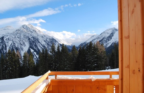 Hochkrimml House | Alpine hut with breathtaking mountain views and close to the slopes