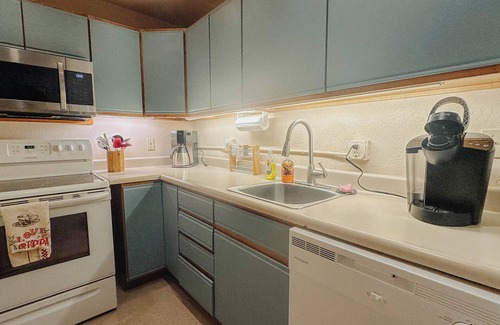 La Veta Apartment | Alpine Oasis – Your Perfect La Veta Getaway -In the heart of downtown La Veta