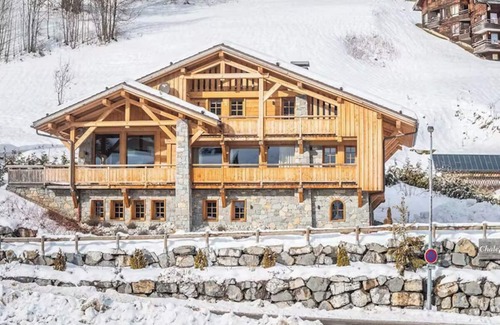 Les Gets Ski Chalet | Alpine retreat in the stunning Les Gets Chalet