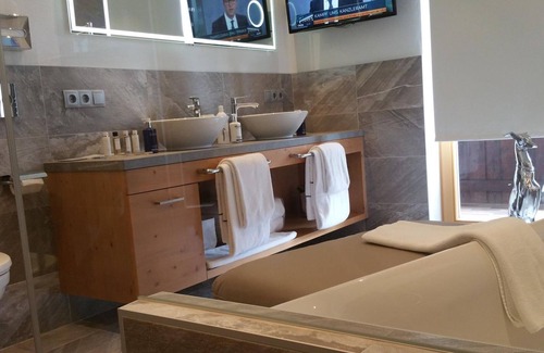 Seefeld in Tirol House | Alpine Style junior suite with breakfast - Hotel Vergeiner