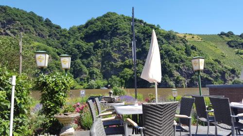 Niederemmel Hotel | Alt Reinsport