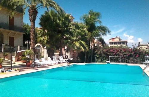 Modica Villa | ALTA lux villa stone homeholiday