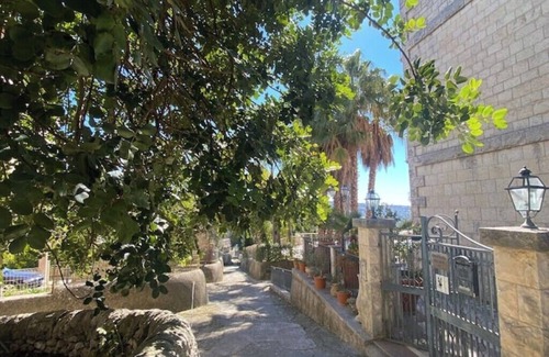 Modica Villa | ALTA lux villa stone homeholiday