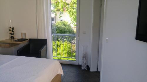 Sinsheim Apartment | Alte Stadtmauer - Apartment