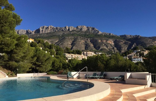 Altea la Vella Apartment | Altea Garden and Pool Apartment Don Cayo 17 - Altea, Costa Blanca
