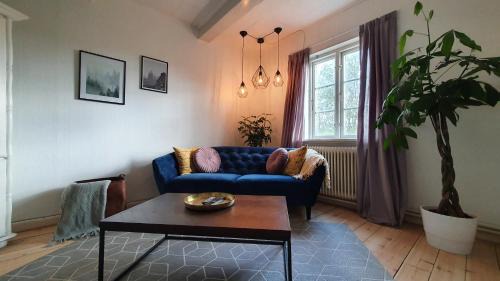Nykobing Falster Apartment | Alter Priesterhof - Idyllische Ferienhausvermietung