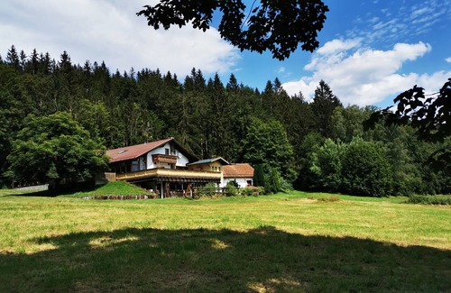 Bodenmais Apartment | Altes Forsthaus - Ferienwohnung Dachsbau