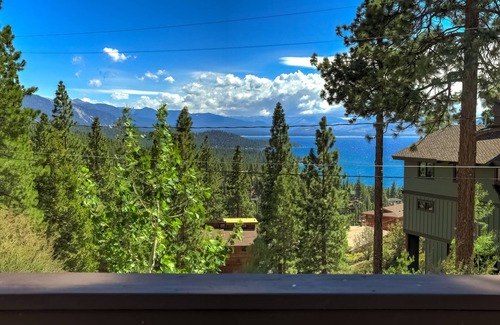 Lincoln Park House | Altitude Adjustment Lodge - Hot tub Sunset Lake Views