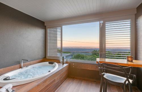 Montville Hotel | Altitude On Montville