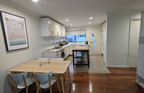 Altona Apartment | Altona Beachfront Haven - 1 Bed, 1 Bath