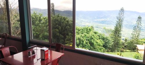 Sora House | Altos del Maria -mountaine views