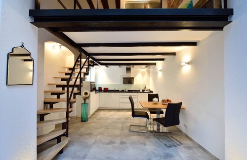 Heidelberg City Centre Apartment | Altstadtapartment "Remise"