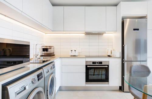Bo'Kaap Apartment | Always-Power De Waterkant Mountain View Apartment
