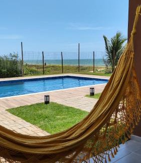 Itacimirim Apartment | Amável Village de 2 suites, pé na areia em Itacimirim, Praia do Forte, Bahia