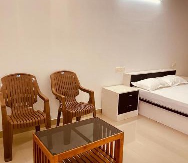 Thiruvananthapuram Cabin | Amalas Lodge