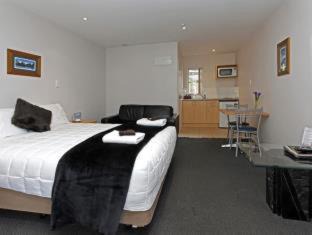 Christchurch Hotel | Amalfi Motor Lodge