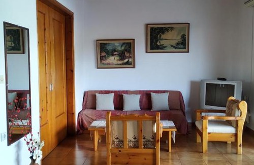 Vlicho House | Amali