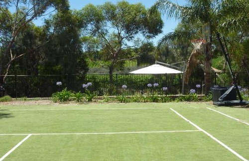 Tatachilla Bed & Breakfast | Amande Bed and Breakfast
