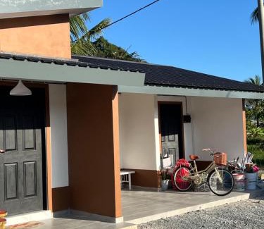 Kampung Hujong Bukit House | Amani village