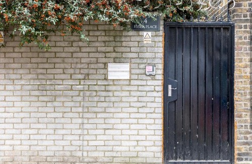 Turnham Green House | Amara Nomad Stays 2