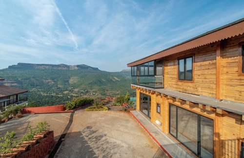 Kadadhe Villa | Amarjas Sunset Retreat