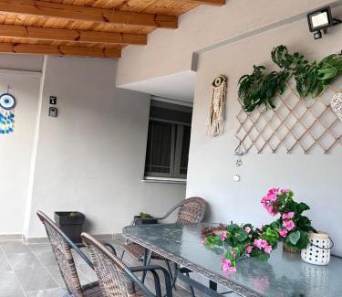 Nea Karia House | Amaya Pine Rooms