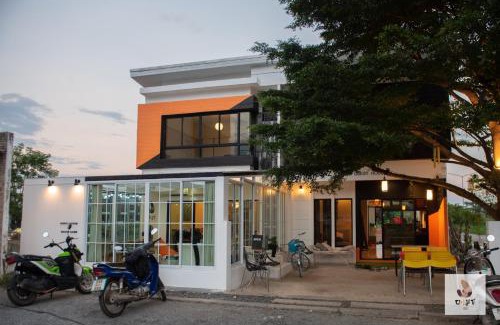 Ban Du Bed & Breakfast | AMAZ Bed & Cafe