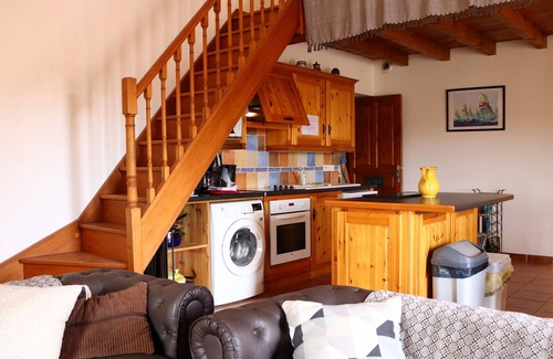 Canaules-et-Argentieres Apartment | Amazing air-conditioned apartment with private roof terrace in a Provençal Mas