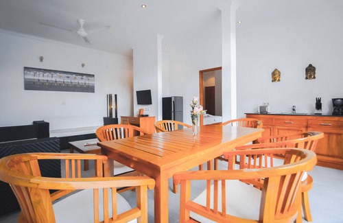 Lovina Villa | Amazing 3 Br Villa with Private Pool at Lovina