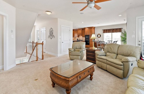 Keen-Wik On the Bay House | Amazing 5BR 6.5BA Home with a Private Pool, Ready for Making Family Memories!