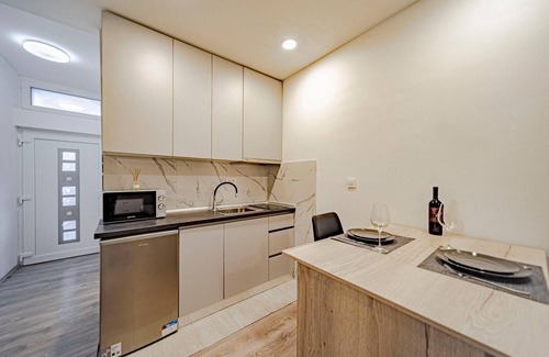 Zuljana Apartment | Amazing apartment in Zuljana with WiFi